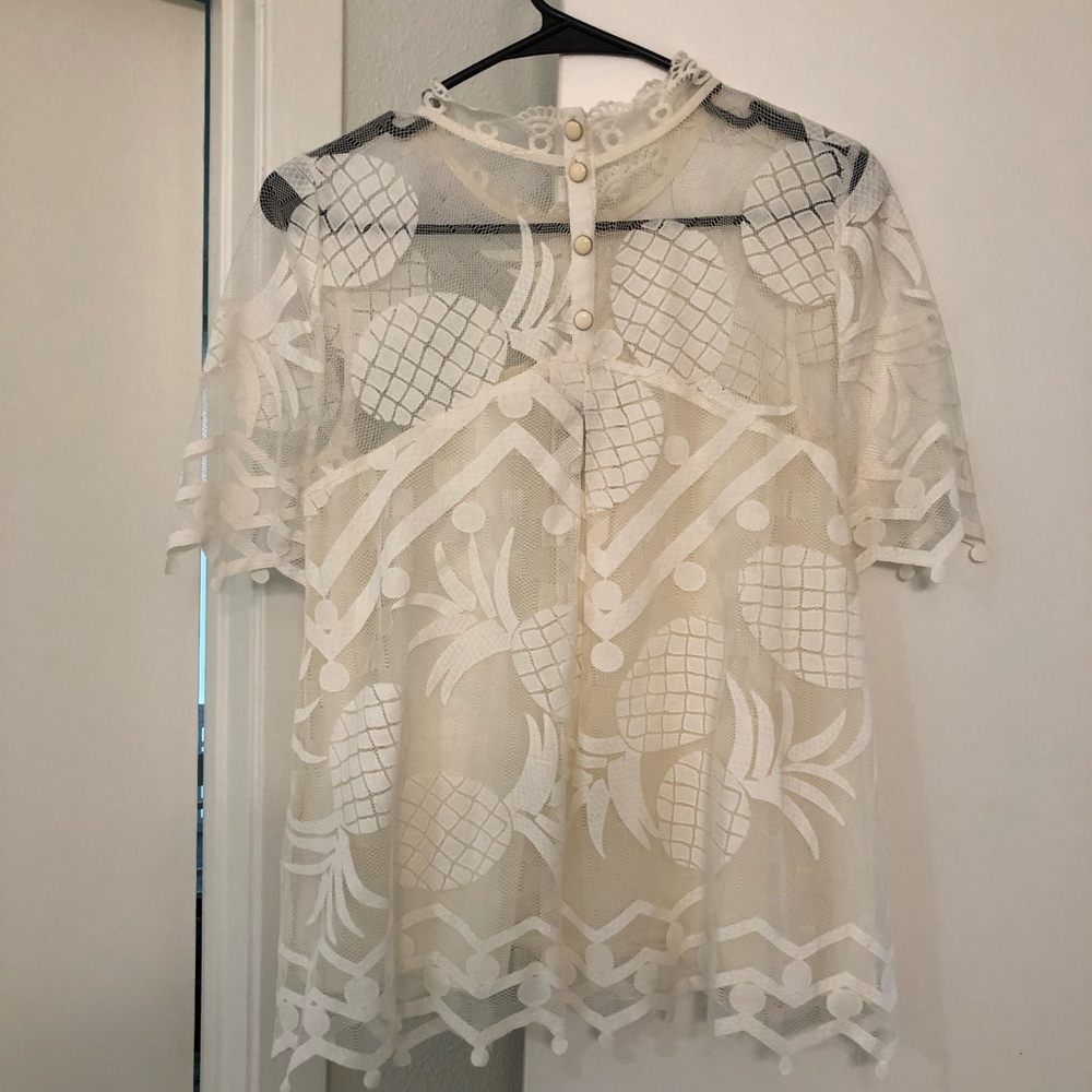 Anthropologie HD in Paris | Pineapple Lace Blouse - Picture 4 of 9